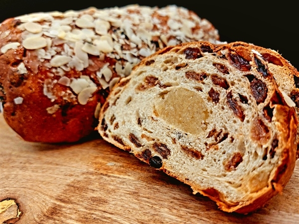 Paasbrood Groot