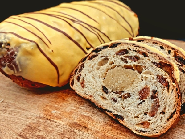 Paasbrood Advocaat Groot